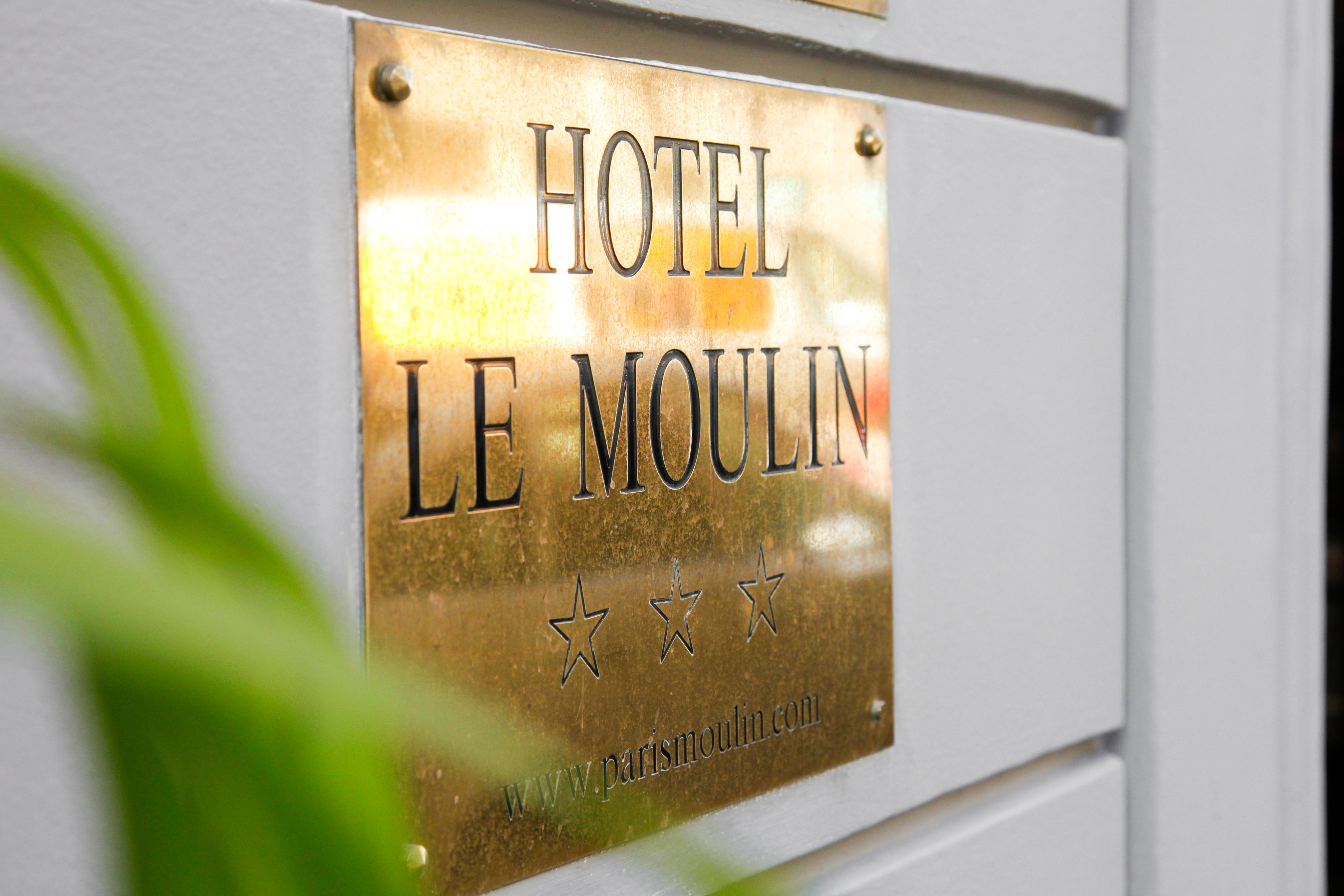 Hotel Moulin Plaza Paris Exteriör bild